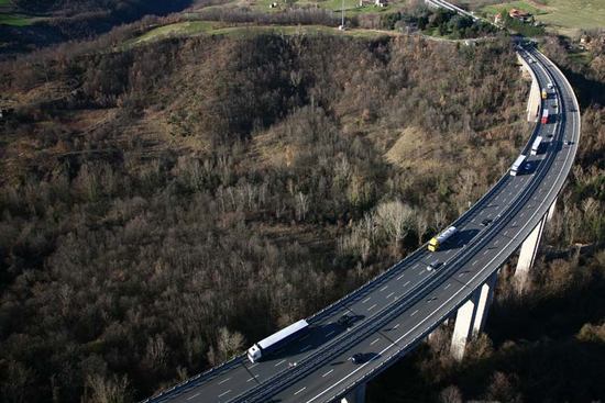 CALO_AUTOTRASPORTO_ITALIANO_IN_EUROPA