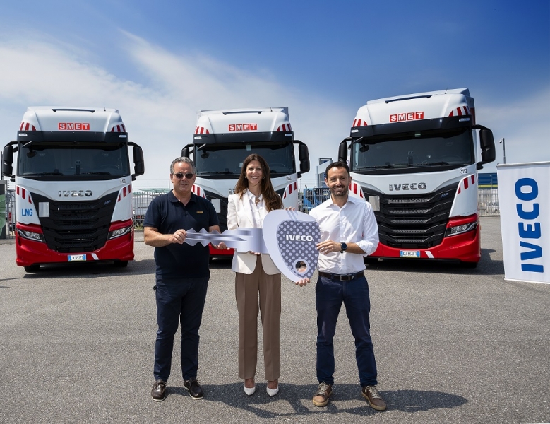 IVECO_S-WAY_LNG_Gruppo_SMET_sostenibile_transportonline