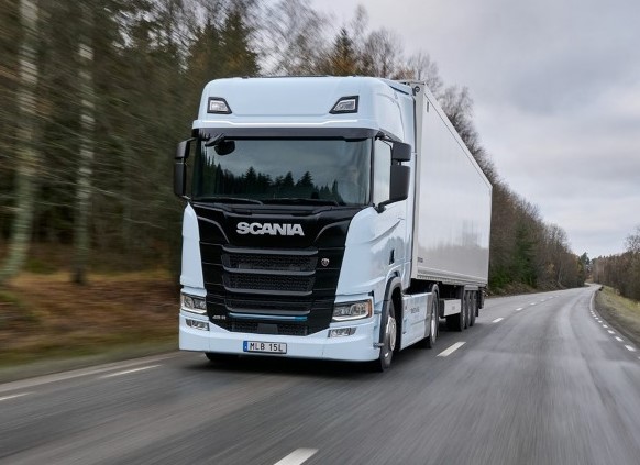 TRATTORE_ELETTRICO_SCANIA_TRANSPORTONLINE