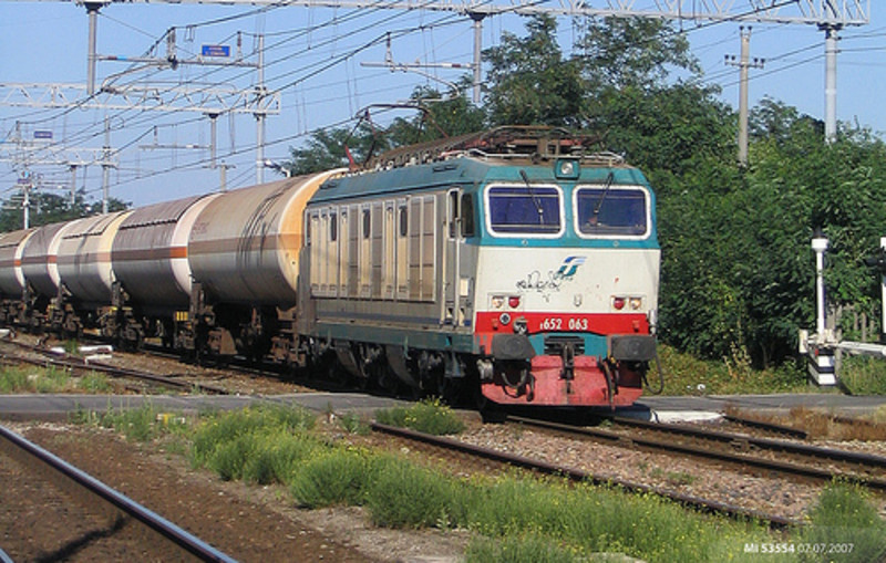 TRENO_MERCI_01