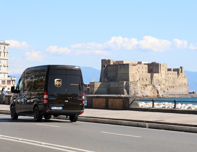 Van_UPS_Napoli_transportonline