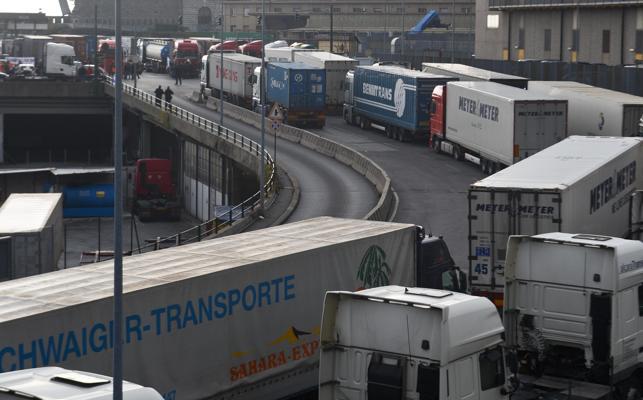 camionAUTOTRASPORTO_AGITAZIONE_GENOVA