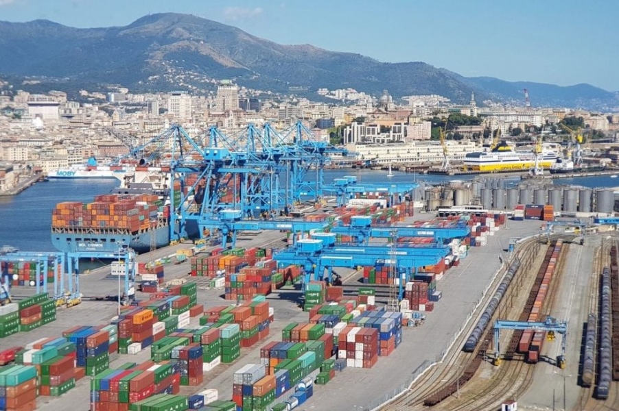 porto_genova_SAVONA_CRESCITA_TRANSPORTONLINE