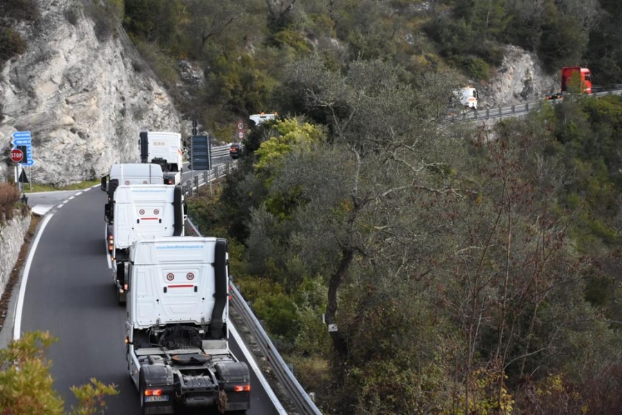 valle-roya-camion-tir-lumaca