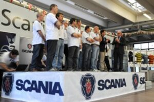 Scania Commerciale in festa