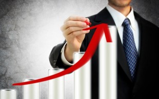 Le merci tornano in viaggio trainate da e-commerce e petrolio a costo ribassato