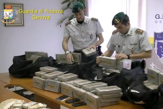 Arrestati tre dipendenti VTE per traffico coca.