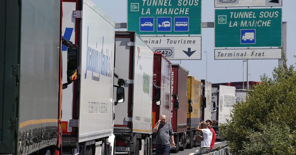 Trasporti bloccati al Canale della Manica, protestano i marittimi