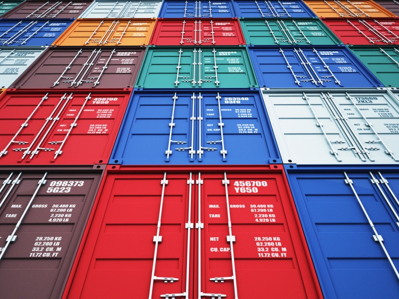 Container in mare: l'impatto sull'ambiente e sulla qualit dei trasporti di alimenti.
