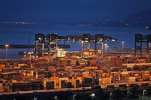 Spinelli pronto a raddoppiare traffici e terminal portuale