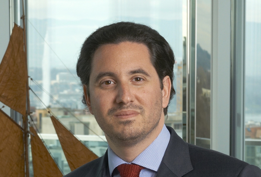 Aponte chiede sospensioni ordini per mega portacontainer