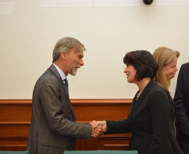 Il Ministro Delrio ha incontrato oggi la Consigliera Federale Svizzera, Doris Leuthard sull'avanzamento dei progetti infrastrutturali transfrontalieri