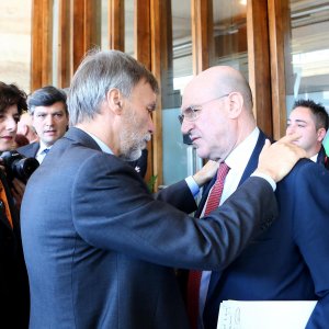Delrio: avviata procedura privatizzazione 40 per cento Fs