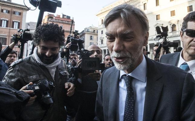 Porti:Delrio,trovare soluzione comune per Taranto e Bari
