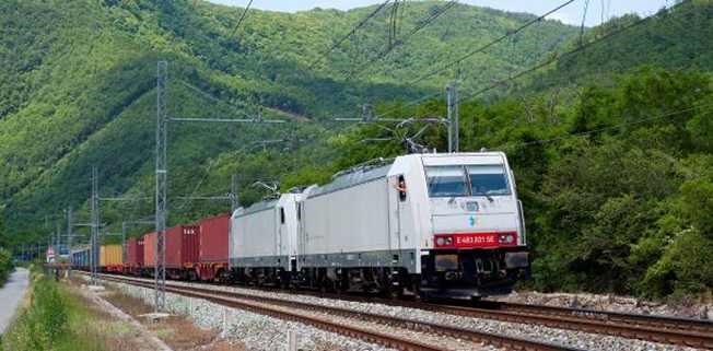 Porti e ferrovie: Savona-Vado e Torino-Orbassano, da oggi il treno della frutta. Si realizza il collegamento ferroviario alle Reti Core dell'Unione Europea