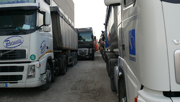 Corriere abusivo per la Romania: maximulta e sequestro