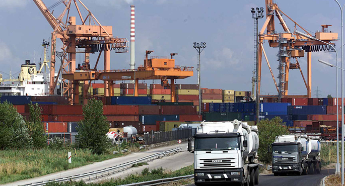 Dal porto di Ravenna a Bologna trasferimento merci pi veloci: il Fast Corridor realt