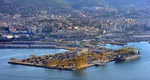 Porto di Trieste: traffico portuale stabile nel 2025 e record container nel primo trimestre