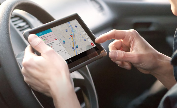 L'app Truck Parking Europe ora disponibile per i driver terminal TomTom