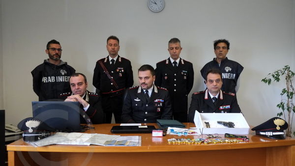 Traffico di gasolio: 100mila litri sotto sequestro e 4 arresti