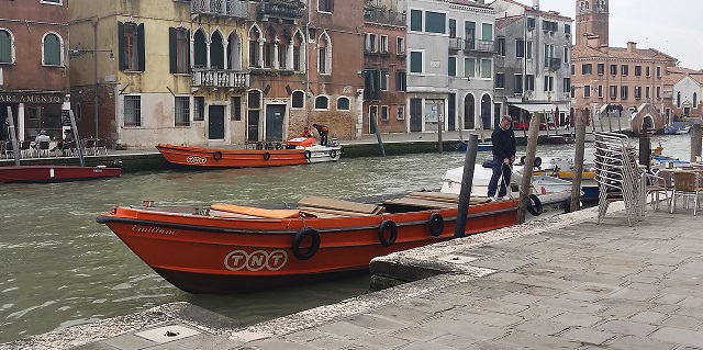 TNT inaugura un nuovo TNT Point a Venezia e amplia l'orario delle spedizioni