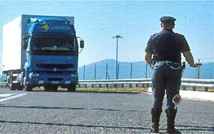 Lotta al distacco di personale irregolare il Governo inizia ad agire