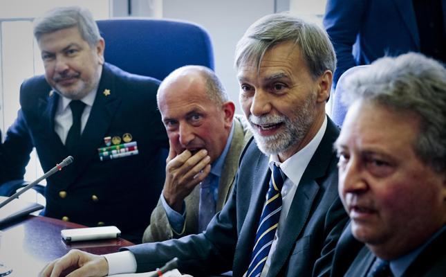 Delrio insiste: «Presidenti dei porti entro l'estate»