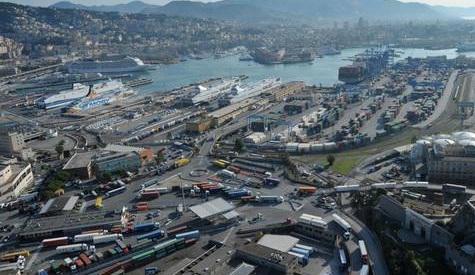 Porti: Genova, crea 122.000 occupati a livello nazionale