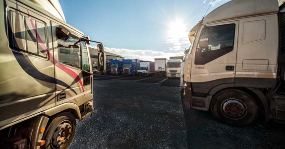 Logistica e autotrasporto: 6 aziende su 10 non ce la fanno.