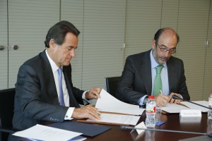 Barcellona: il porto ed Enagas in un centro di distribuzione di GNL nel Mediterraneo