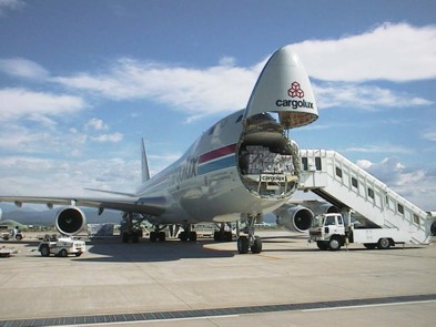 Cargo aereo crescita moderata ad agosto 2016
