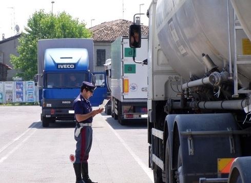 Polstrada: settimana di controlli straordinari