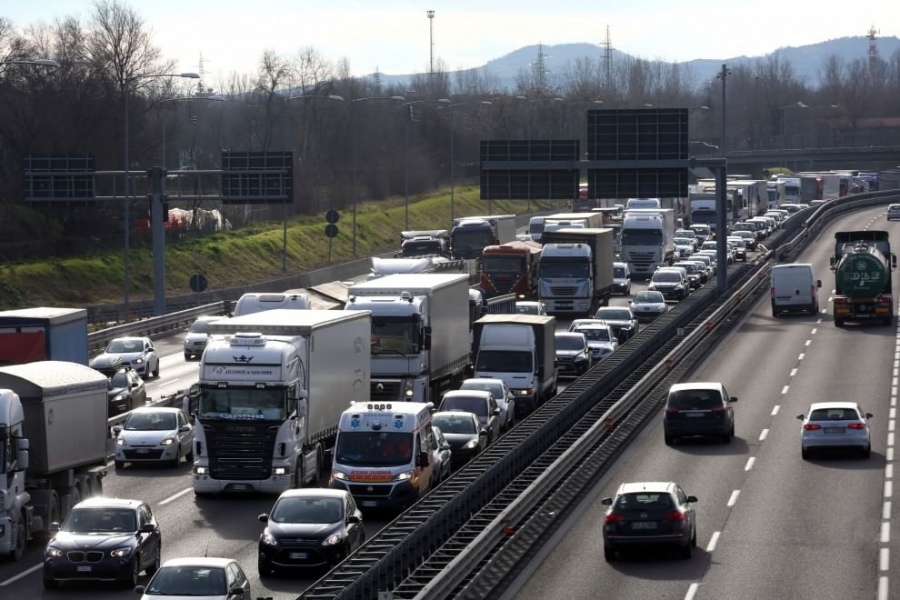 Anas, Osservatorio del traffico: traffico pesante in aumento del 18 per cento