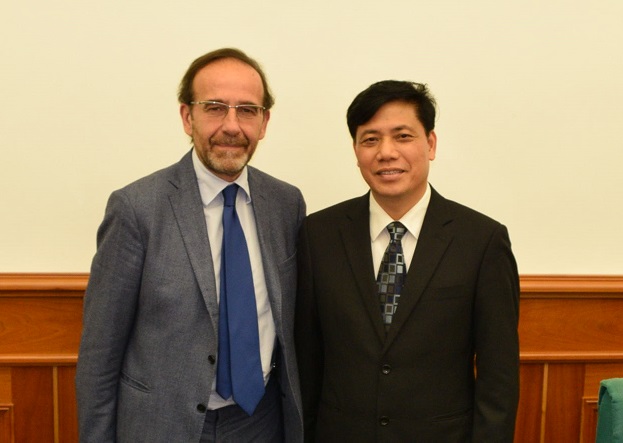 Firmato al MIT il MoU con il Vietnam su infrastrutture e trasporti