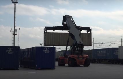 Giovinazzo, inaugurato il nuovo terminal ferroviario merci: la Puglia collegata all'Europa