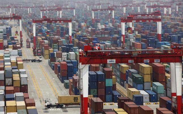 Shanghai e Shenzhen si confermano primo e terzo porto container nella graduatoria mondiale 2016