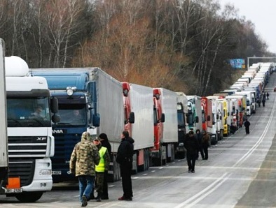 Russia, camionisti in sciopero contro Platon