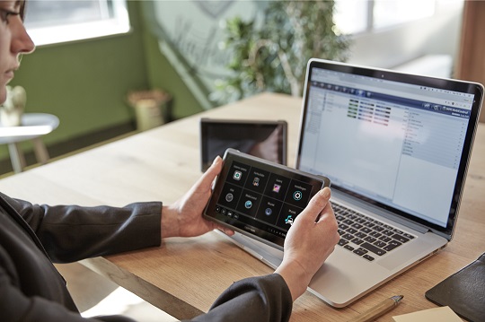 TomTom Telematics collabora con SOTI