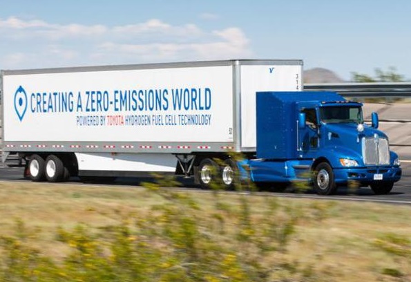 Toyota presenta l'alimentazione idrogeno per truck