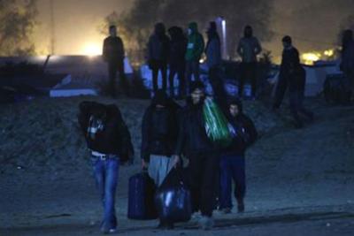 Barricate a Calais, muore camionista