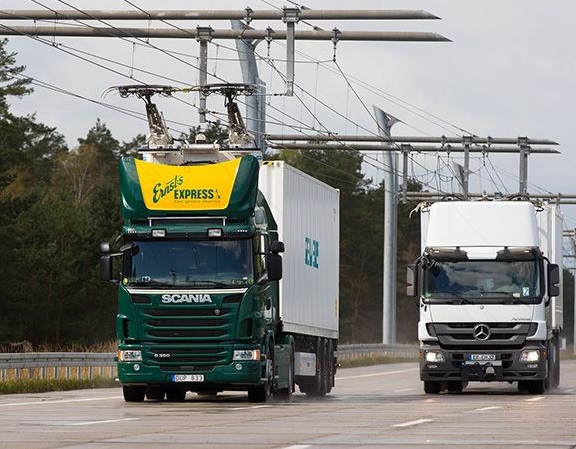 Autostrada elettrificata: in Germania il primo tratto aperto al pubblico entro il 2018