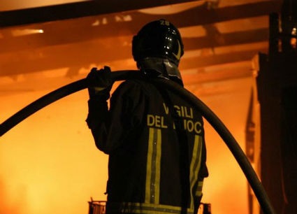 Tre camion incendiati a Nocera Inferiore