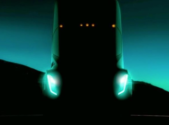 Tesla, Musk annuncia la presentazione del Truck elettrico