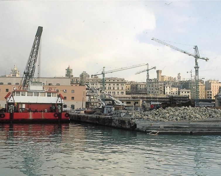 Porti italiani, la crescita ristagna ancora