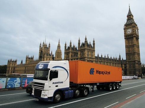 Da novembre multe in GB per riposo in camion