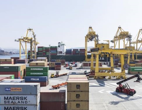 Porto Trieste, previsti oltre 10 mila treni nel 2018