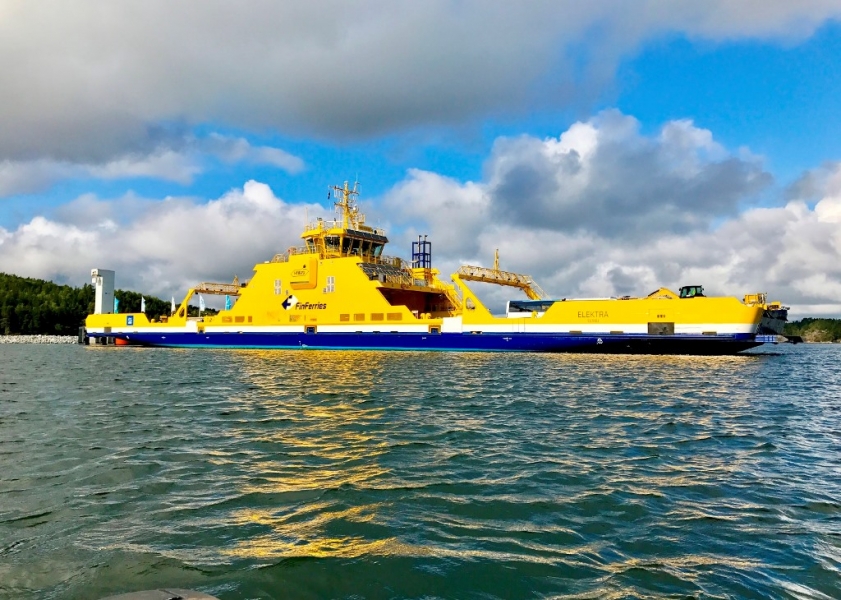 Perch le navi elettriche possono cambiare il trasporto di merci e persone
