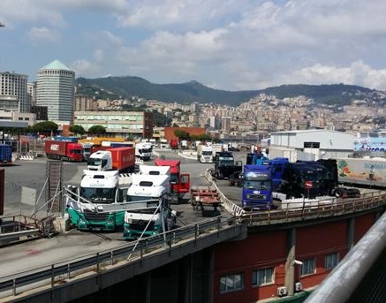 Genova - Revocato lo sciopero dell'autotrasporto