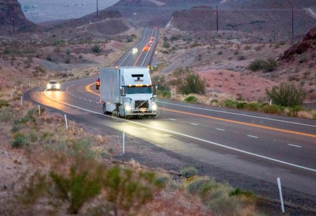 Uber collauda camion a guida autonoma