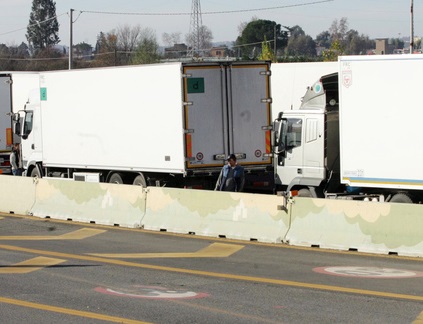 Freno a mano tirato per autotrasporto sardo